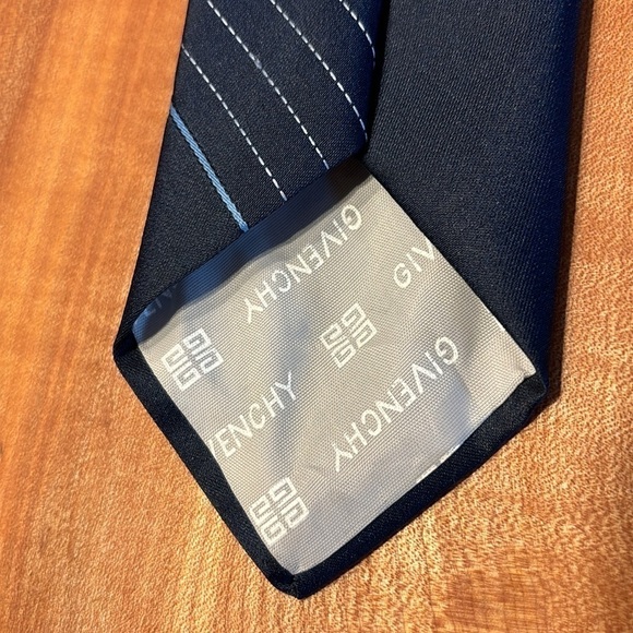 Givenchy Diagonal Striped Navy Blue Gray Mens Necktie - Picture 4 of 6